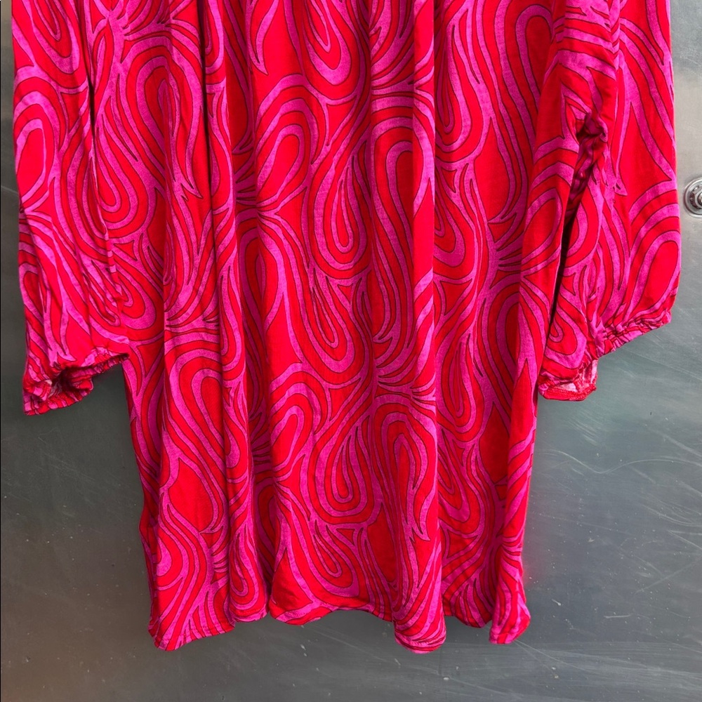 MICHAEL Michael Kors Red and Pink Blouse, 3/4 length sleeves size 3X - Picture 8 of 9